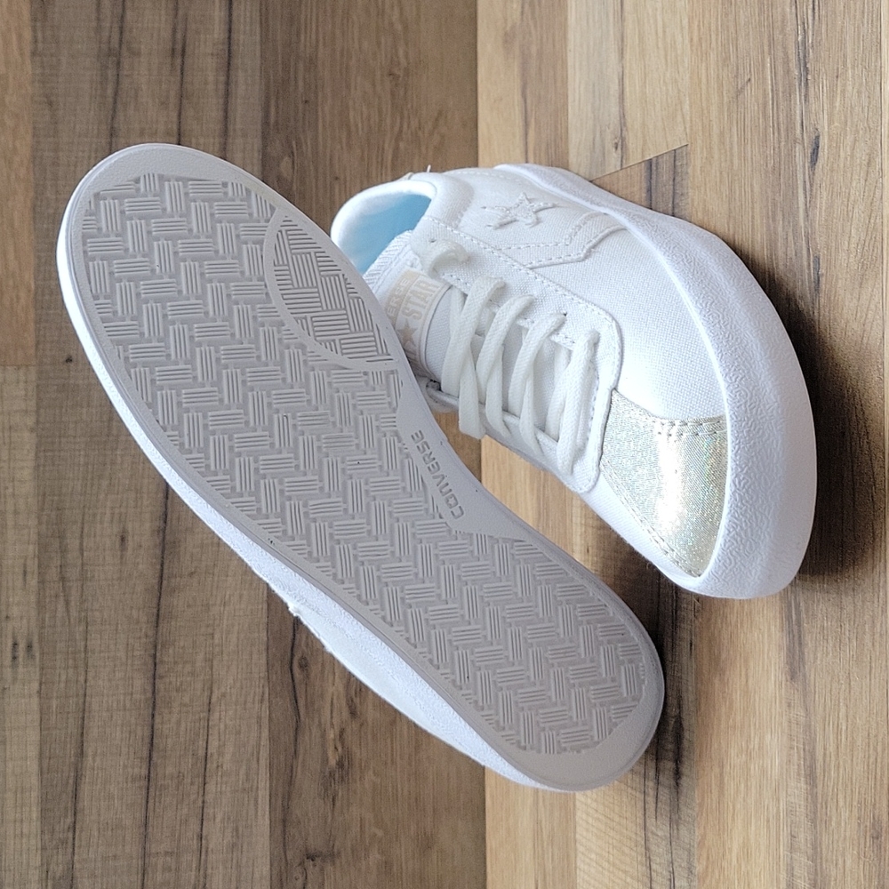 Converse shoes Brand new in the box authentic uper textile. - Picture 8 of 13